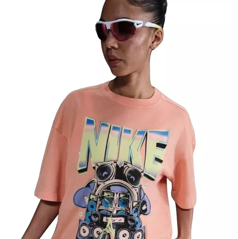 Nike Women's Sportswear Oversized Short-Sleeve Tee